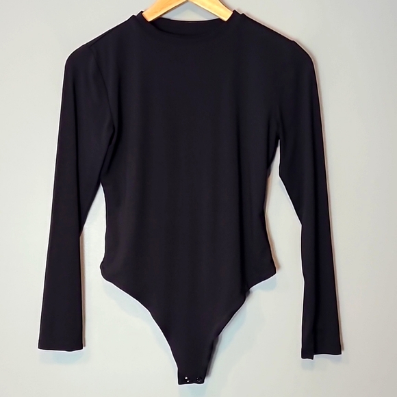 Meshki Tops - Meshki Bodysuit Black Comfy Size‎ Medium Minimalist Fall